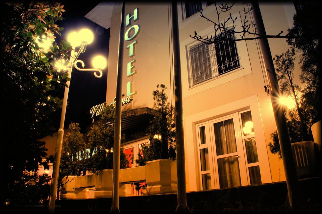 Hotel Vila Tina Загреб Екстер'єр фото