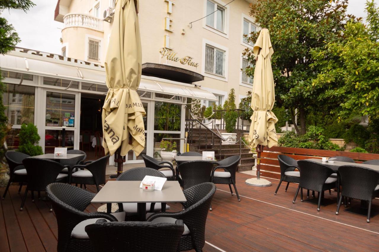 Hotel Vila Tina Загреб Екстер'єр фото